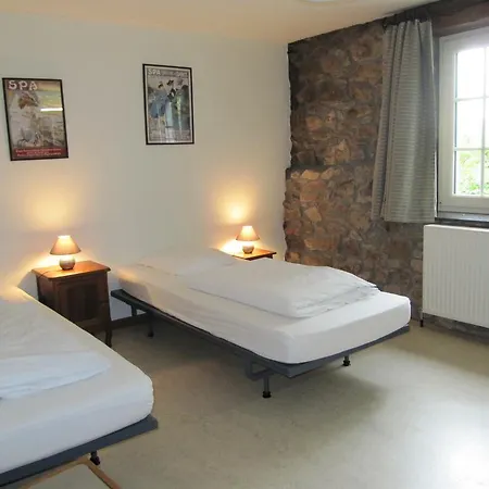 Des Cours à La Reid Casa de Férias Theux