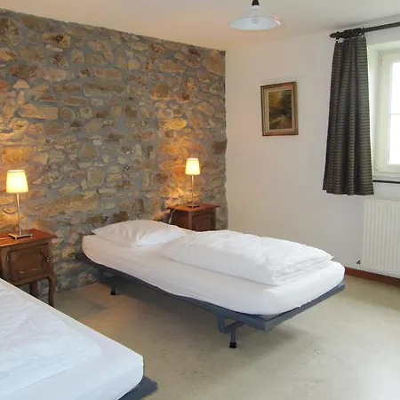 - La Reid Prázdninový dům