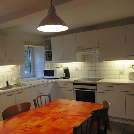 - La Reid Prázdninový dům